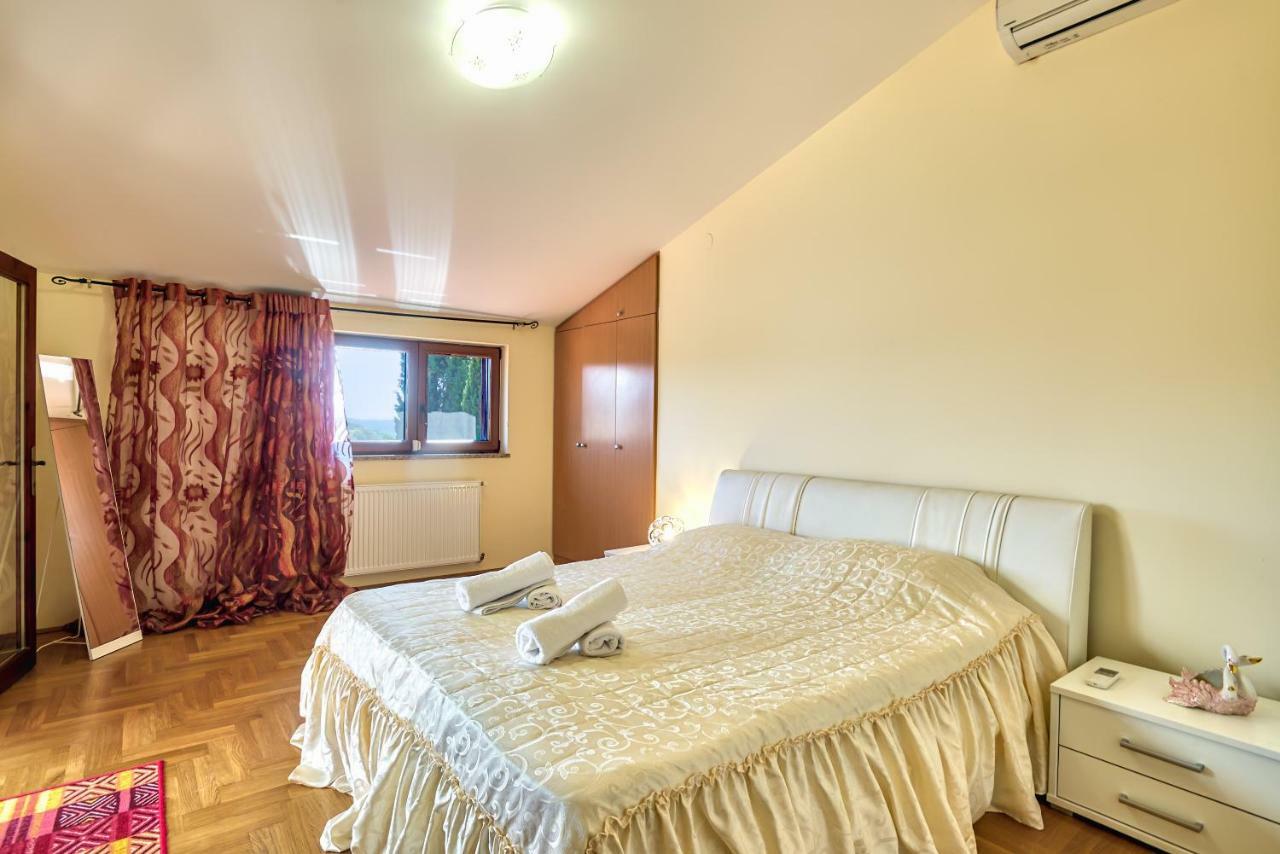 Villa Valentina Premantura Ngoại thất bức ảnh