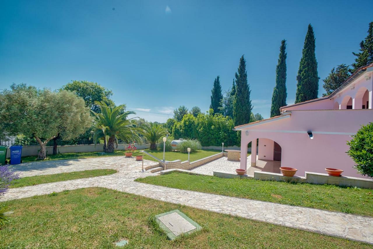 Villa Valentina Premantura Ngoại thất bức ảnh