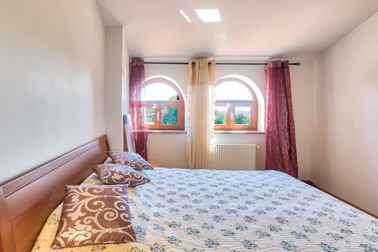 Villa Valentina Premantura Ngoại thất bức ảnh
