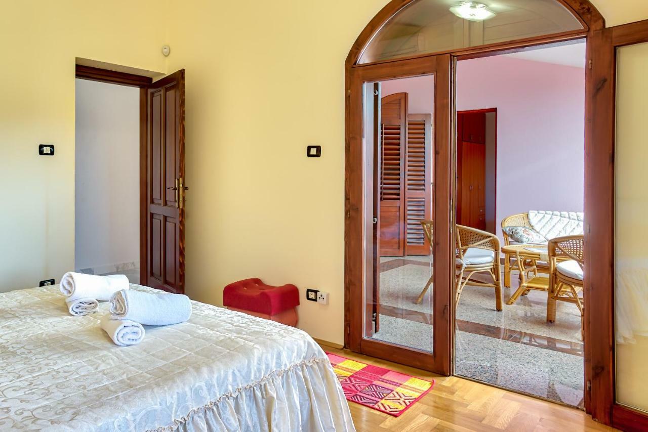 Villa Valentina Premantura Ngoại thất bức ảnh