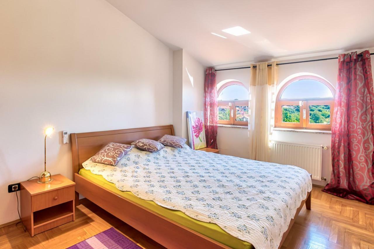 Villa Valentina Premantura Ngoại thất bức ảnh